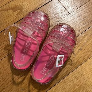 Del Sol color changing toddler shoes- size 6